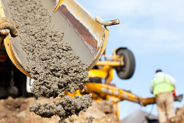 Best Custom Concrete Contractor  in De Smet, SD